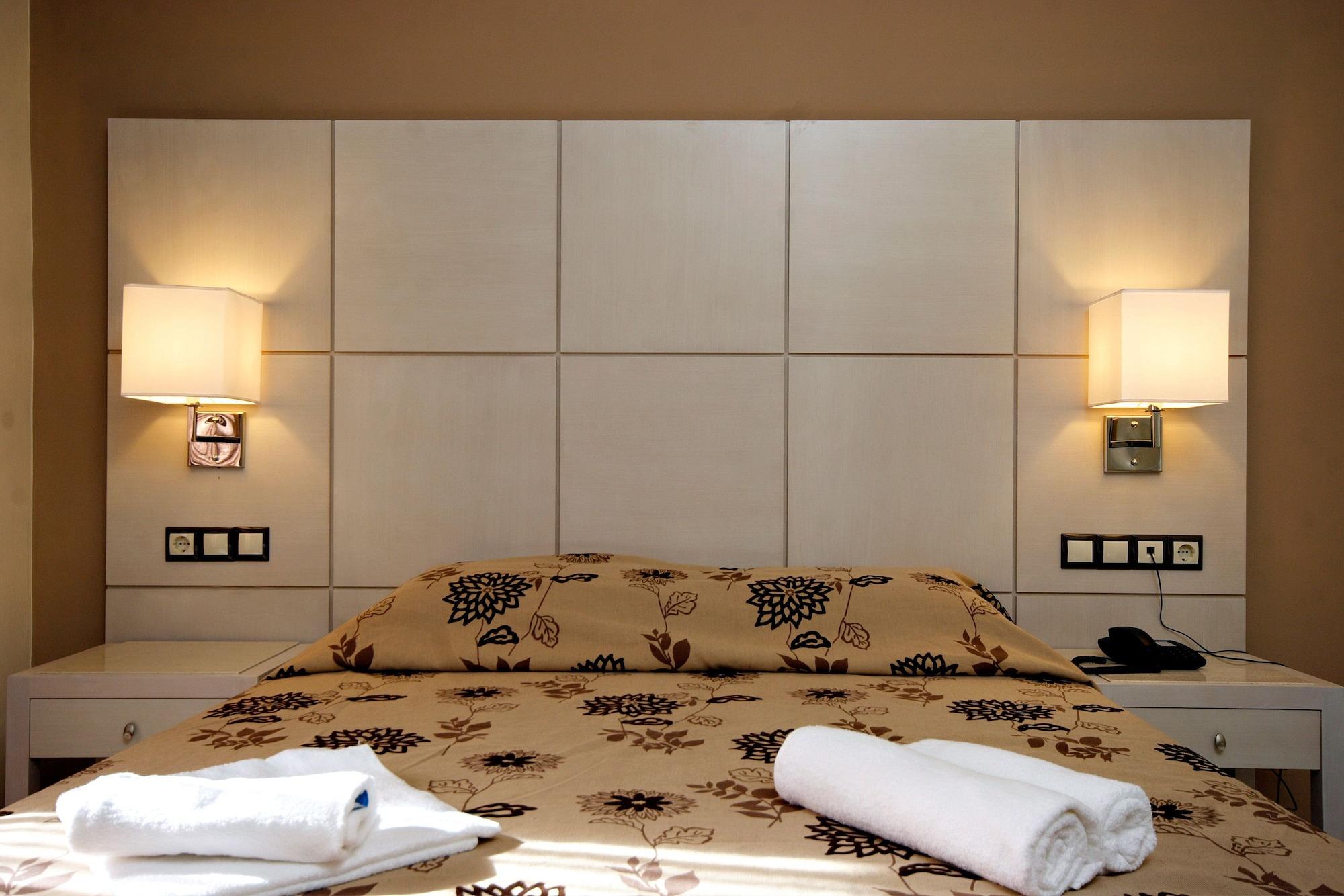 Theros Hotel Tavronitis  Luaran gambar