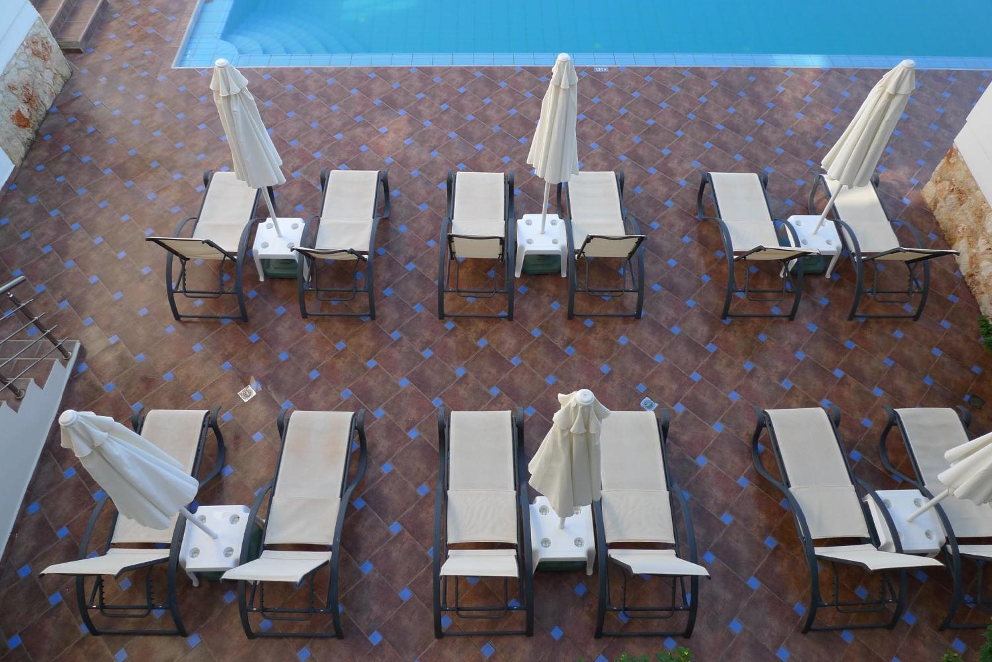 Theros Hotel Tavronitis  Luaran gambar